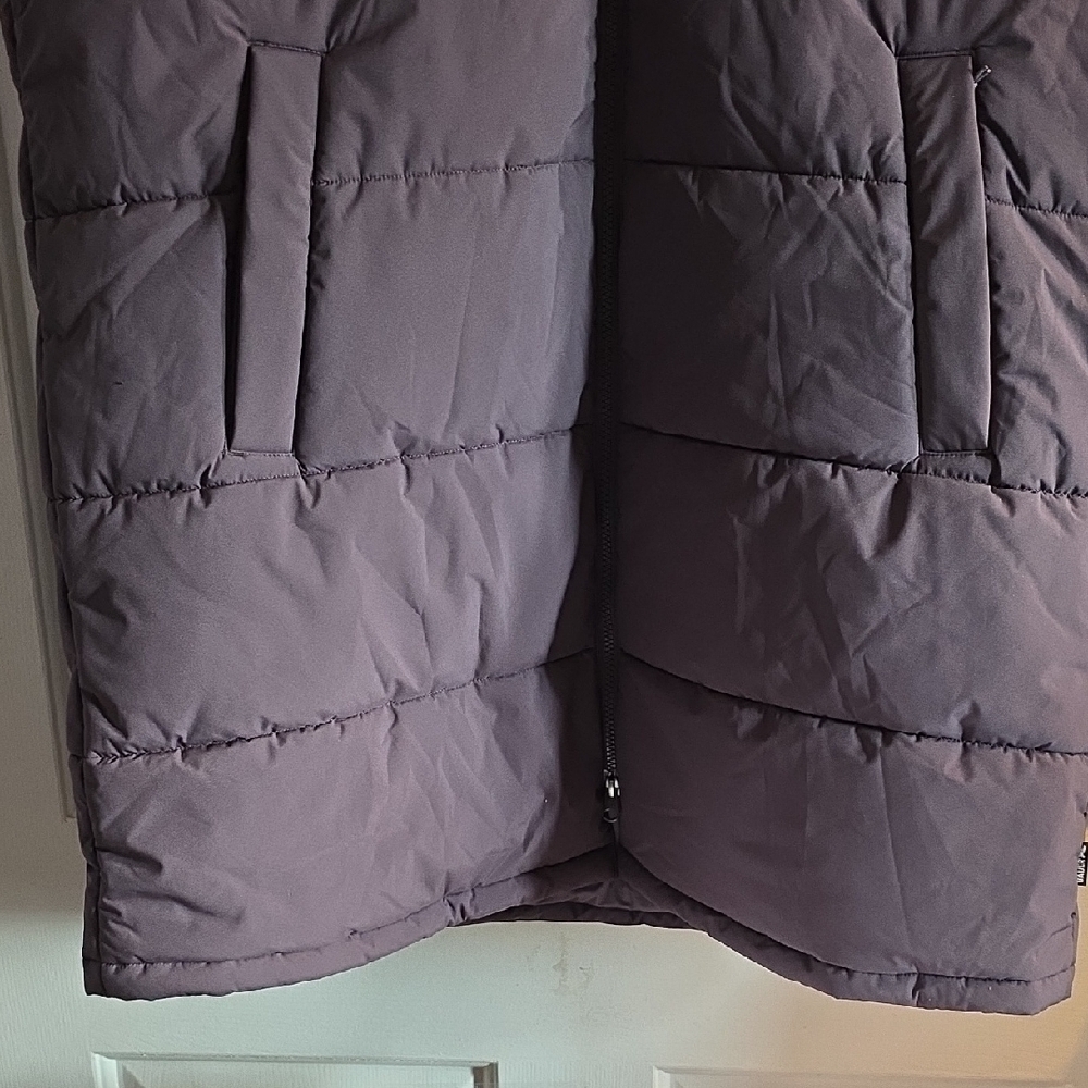 Eddie Bauer Plum Hooded, Long Puffer Vest, Size XL, NWT. - Picture 3 of 12